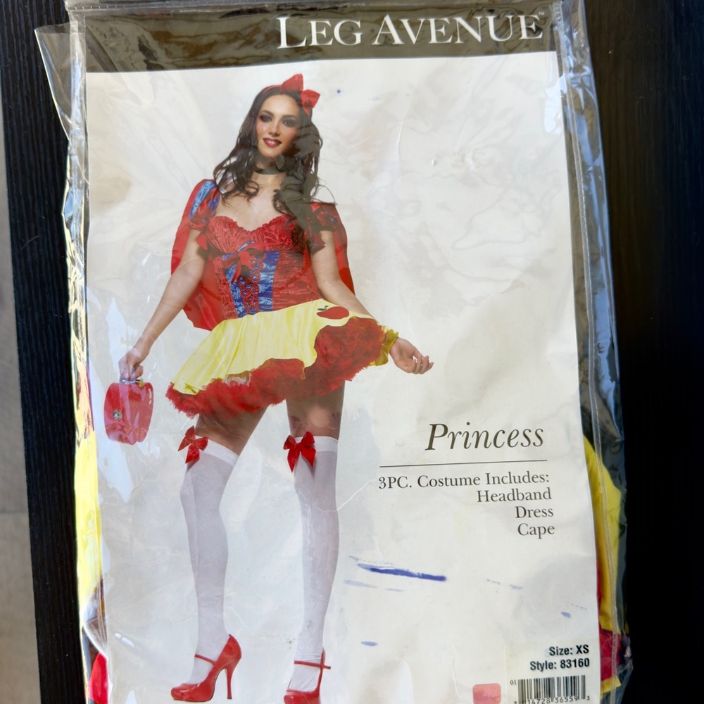 Leg Avenue Snow White Costume